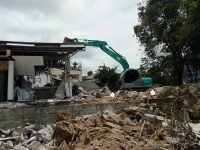 ผลงานนญาแบคโฮ