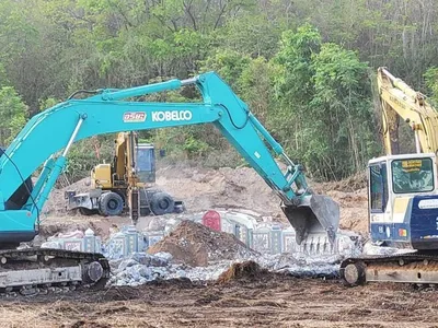 ผลงานนญาแบคโฮ